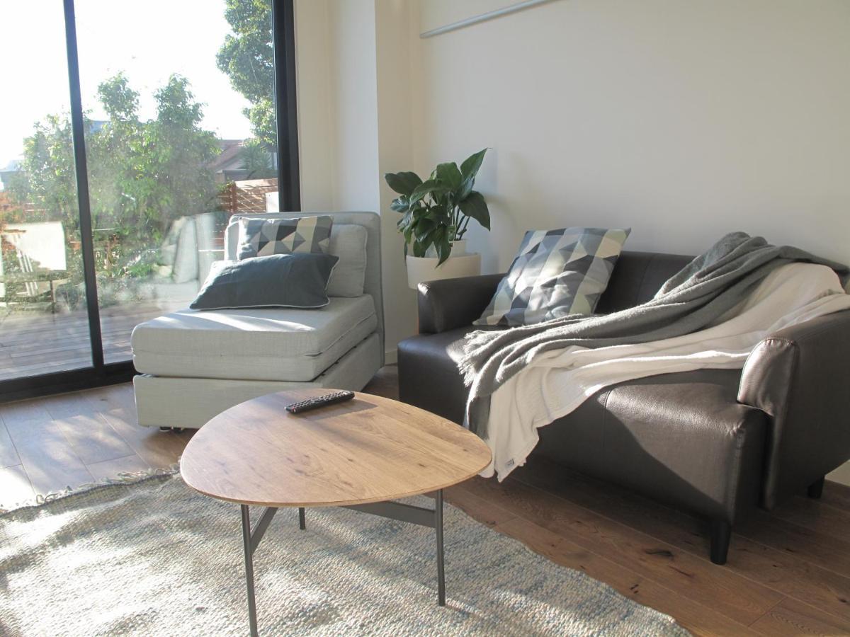 Modern 3 Bedroom Apt With Free Parking, Netflix, Wifi & Welcome Wine By Bnb Pro Melbourne Esterno foto